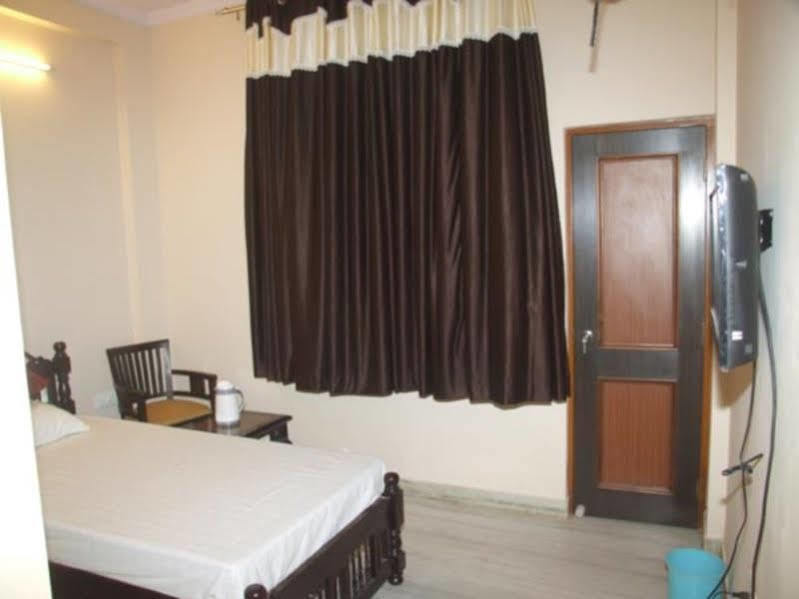 Chit Chat Guest House Jaipur Ngoại thất bức ảnh